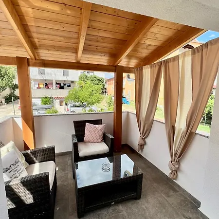 Francesca Apartman