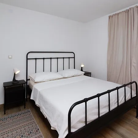 아파트 Francesca