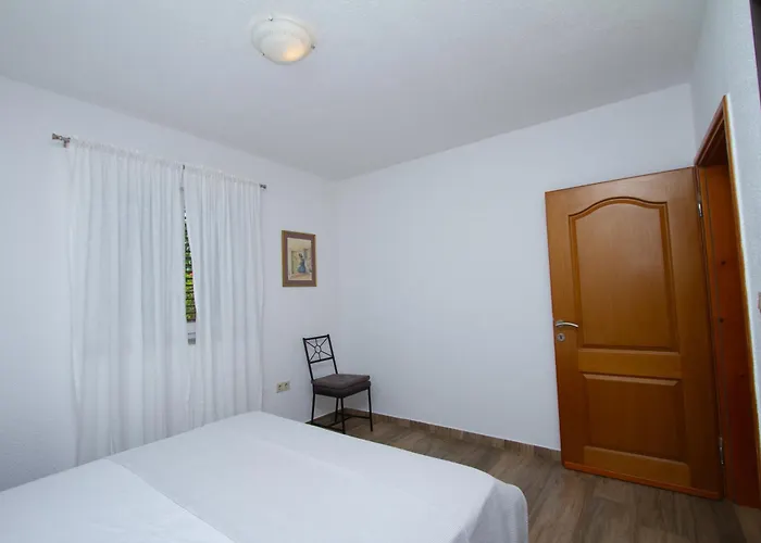 Francesca Appartement Pakoštane
