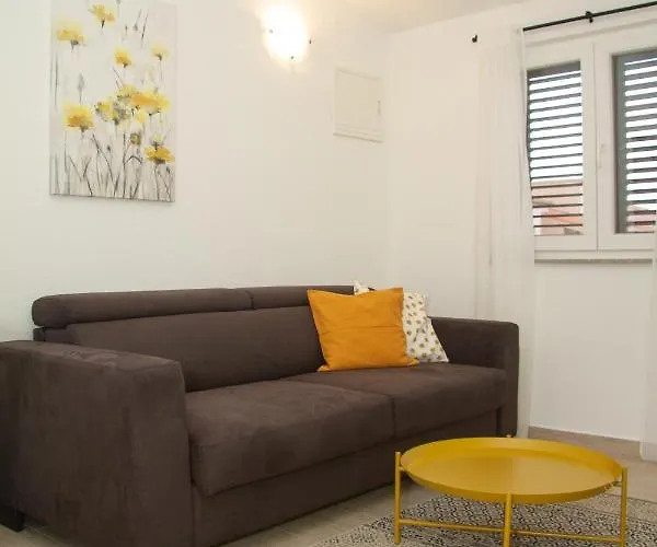 Апартаменты Francesca *