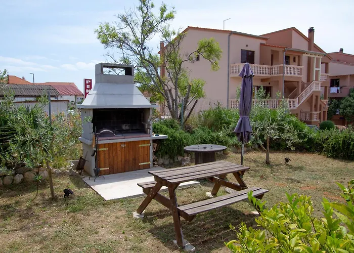 Апартаменты Francesca Пакоштане