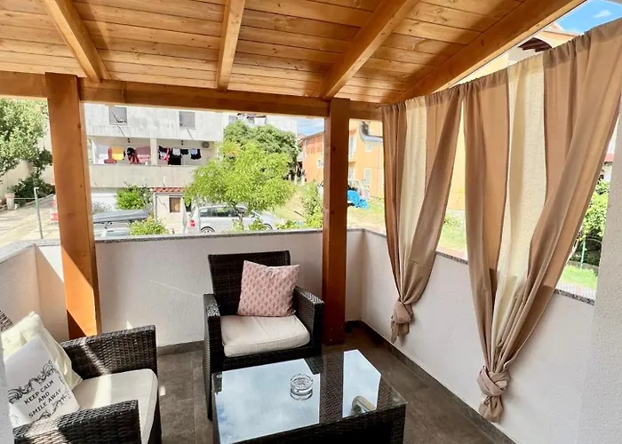 Francesca Апартаменты